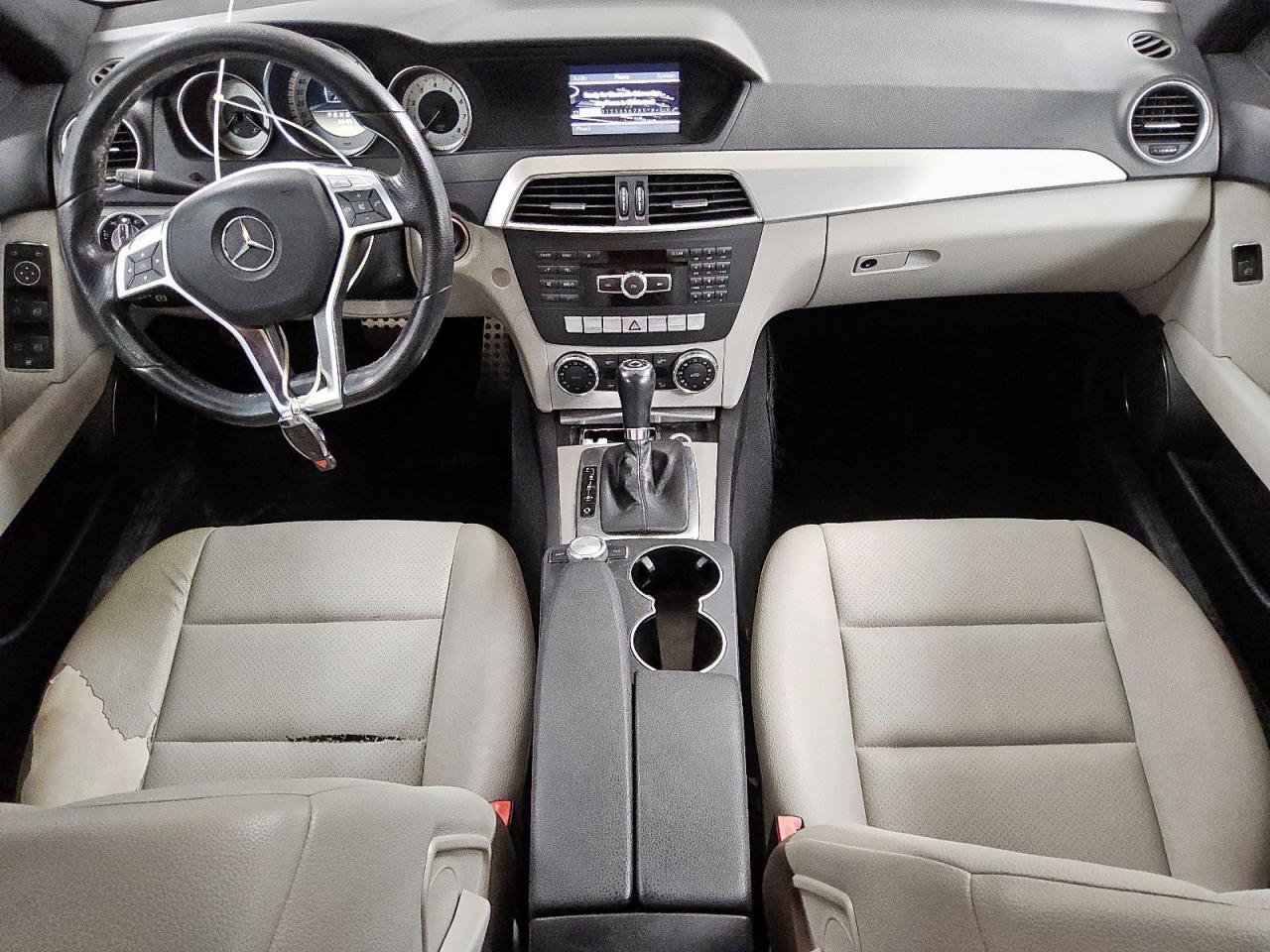 2012 Mercedes-Benz C 250 VIN: WDDGF4HB4CR212965 Lot: 62350735