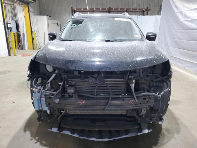 Parquets NISSAN ROGUE 2015 Czarny