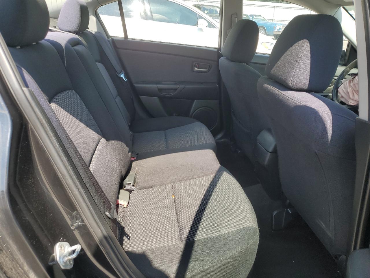 2007 Mazda 3 I VIN: JM1BK32F171637067 Lot: 64459085