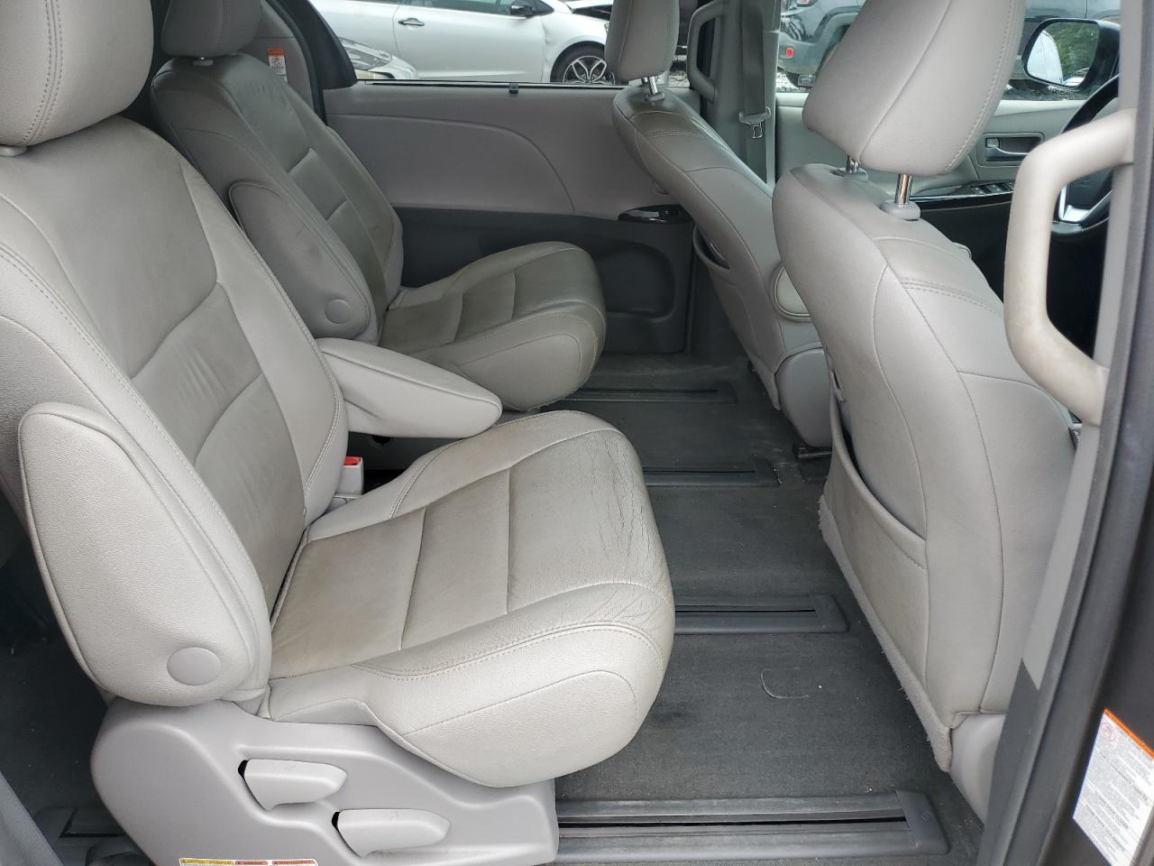 2015 Toyota Sienna Xle VIN: 5TDDK3DC6FS099110 Lot: 62455015