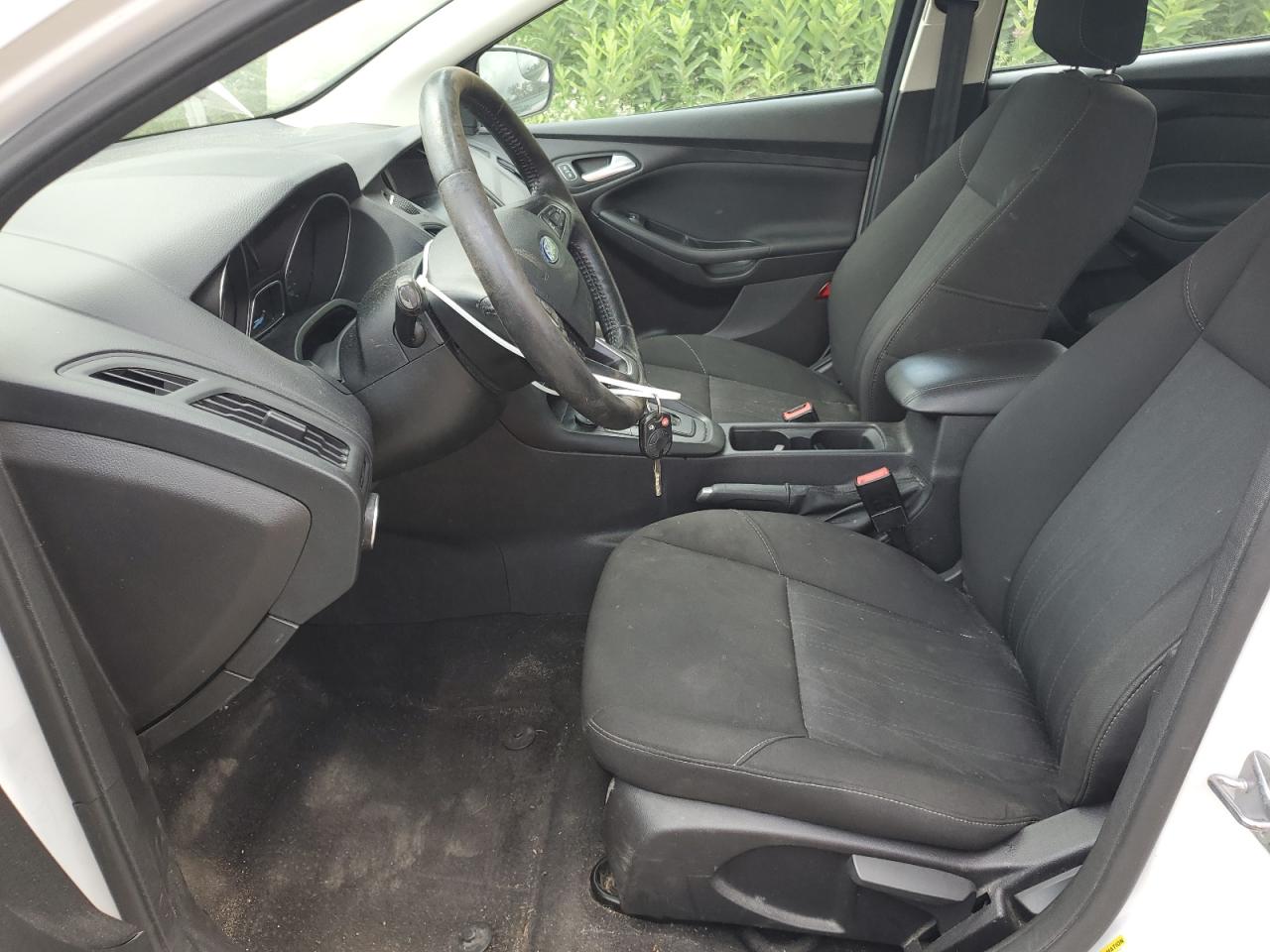 2018 Ford Focus Se VIN: 1FADP3F27JL321207 Lot: 64191595