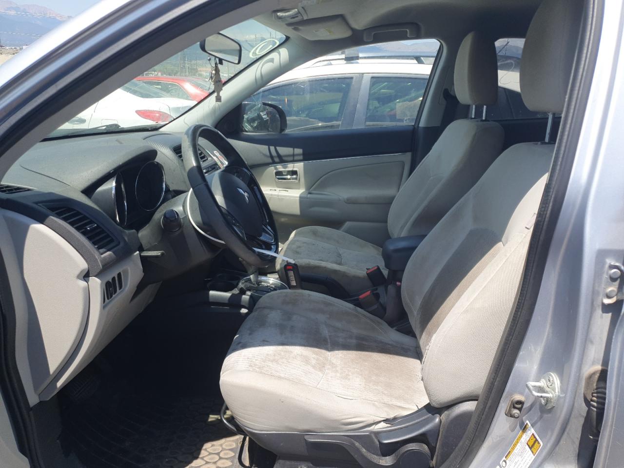 JA4AP3AW2HZ041705 2017 Mitsubishi Outlander Sport Es