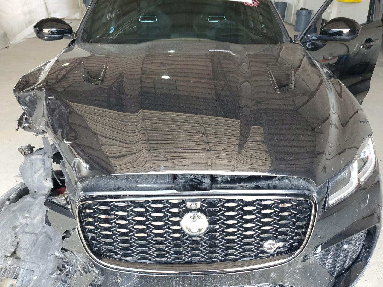2024 Jaguar F-Pace Svr VIN: SADCZ2EE6RA740845 Lot: 65028535