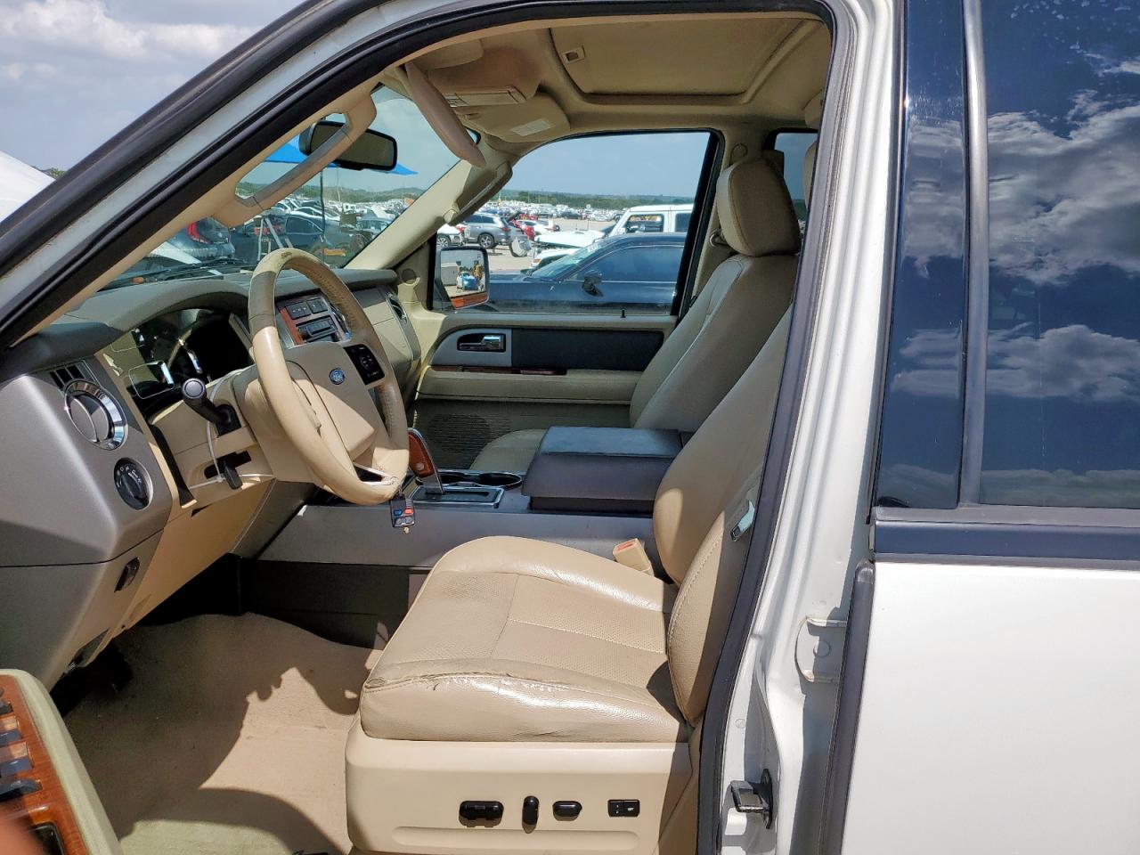 2008 Ford Expedition El Eddie Bauer VIN: 1FMFK17568LA16902 Lot: 64938165