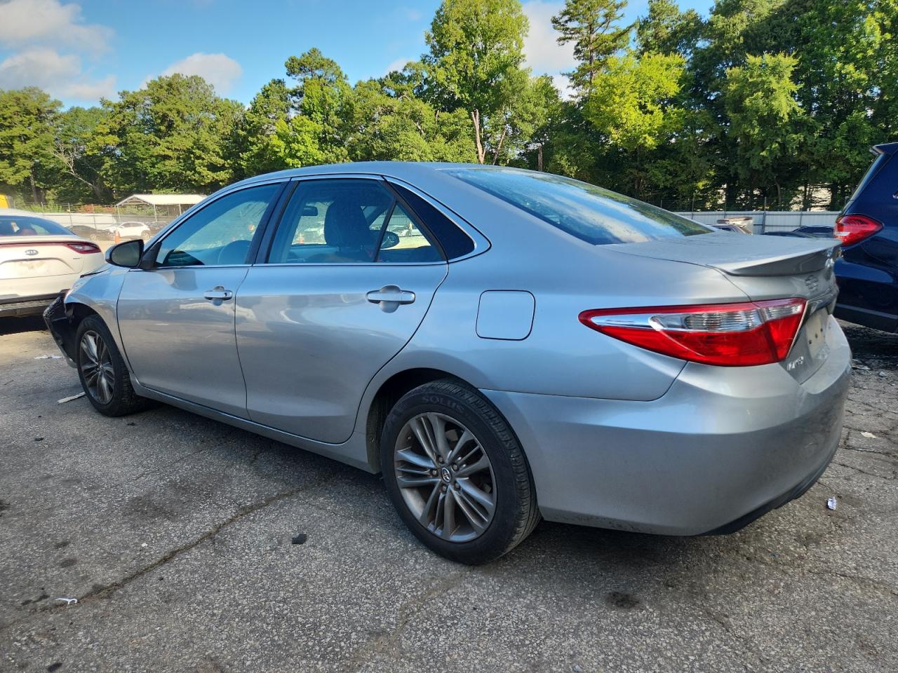 4t1bf1fk1gu244907 4T1BF1FK1GU244907 2016 Toyota Camry Le