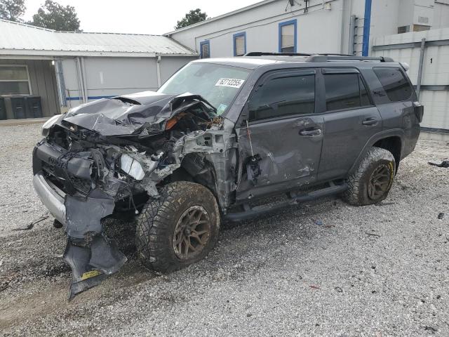 TOYOTA 4RUNNER SE 2023