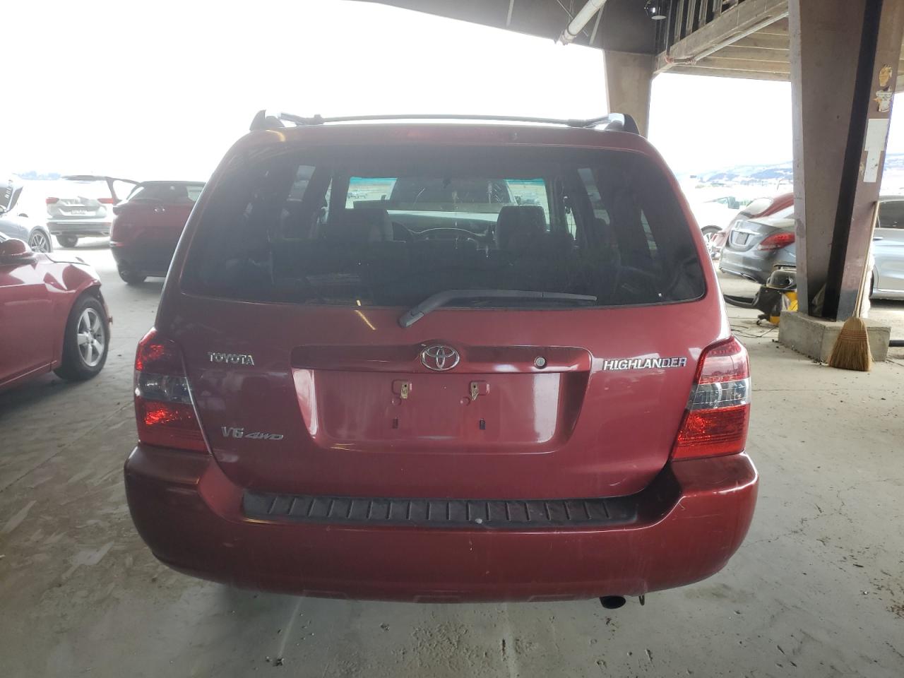 2005 Toyota Highlander Limited VIN: JTEEP21A850120183 Lot: 64703675