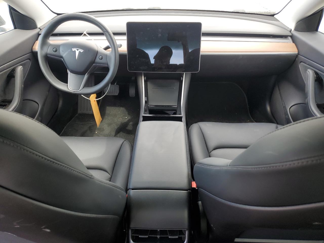 2019 Tesla Model 3 VIN: 5YJ3E1EB6KF386703 Lot: 63839025