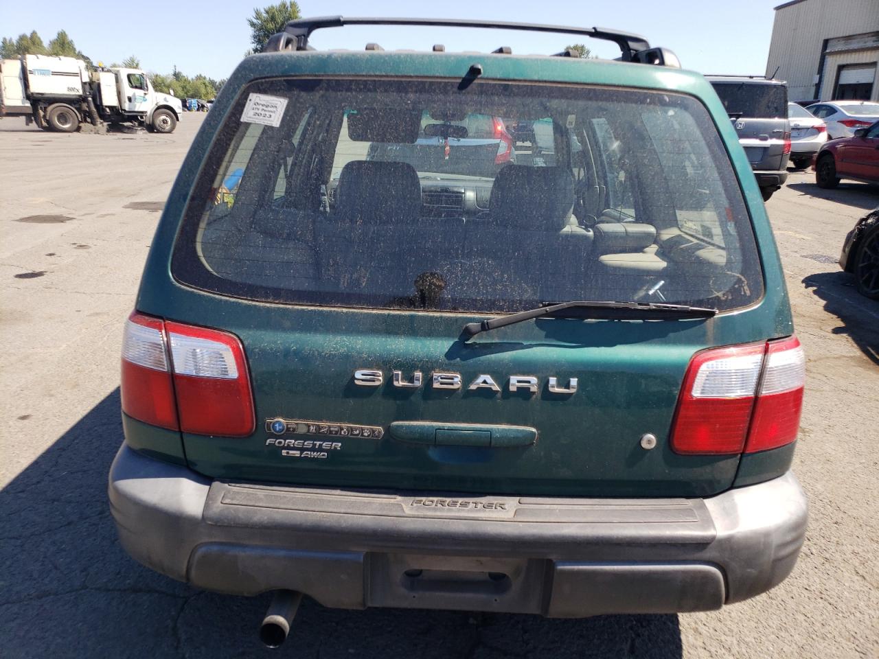 2001 Subaru Forester L VIN: JF1SF63511H767348 Lot: 64298295