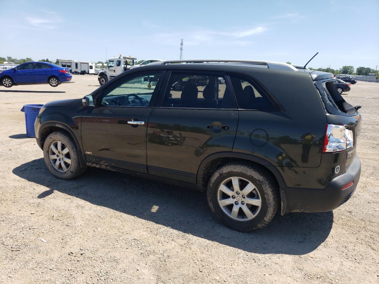 5XYKTCA16BG136297 2011 Kia Sorento Base