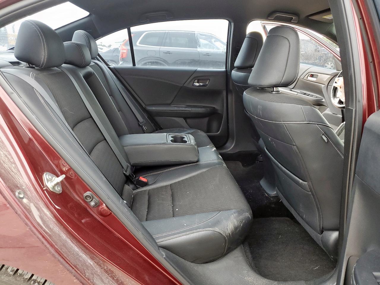 2017 Honda Accord Sport VIN: 1HGCR2F57HA113565 Lot: 65448335
