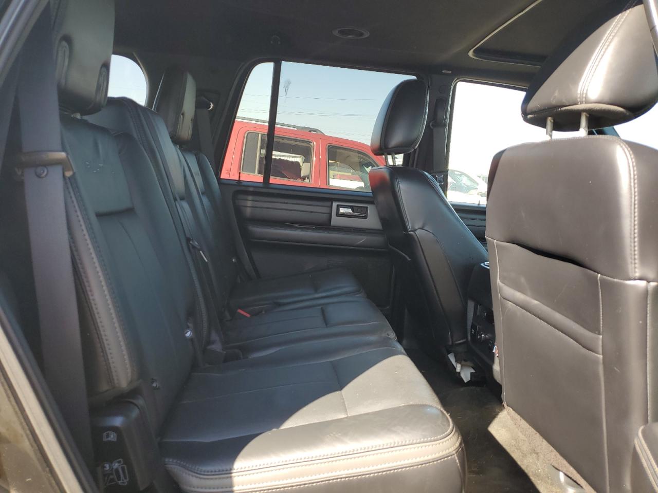 2016 Ford Expedition Platinum VIN: 1FMJU1MT8GEF18451 Lot: 64459035