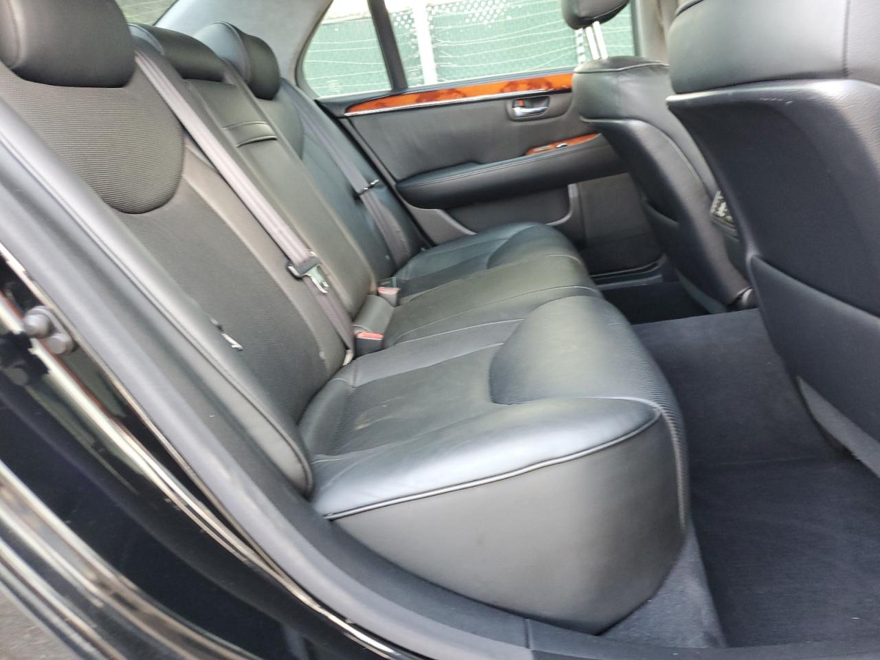 2004 Lexus Ls 430 VIN: JTHBN36F340132195 Lot: 64545595