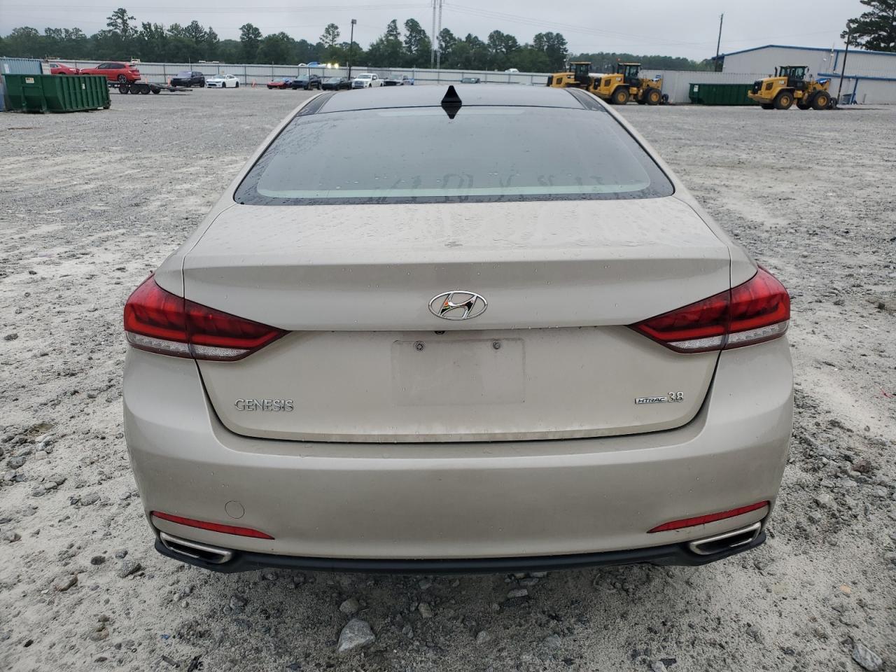 2015 Hyundai Genesis 3.8L VIN: KMHGN4JE4FU089960 Lot: 63114455