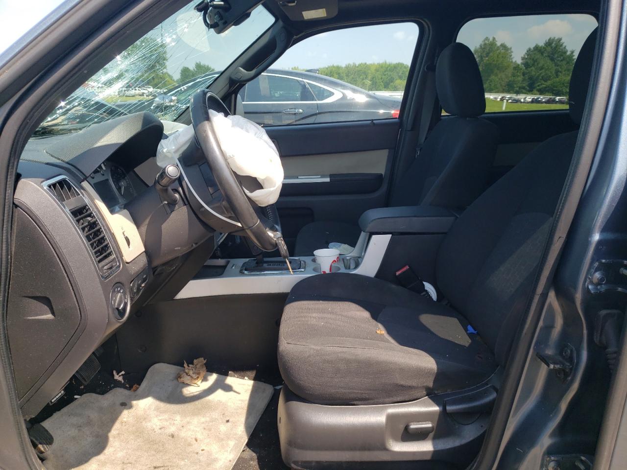 2010 Mercury Mariner VIN: 4M2CN9BGXAKJ27304 Lot: 65638325