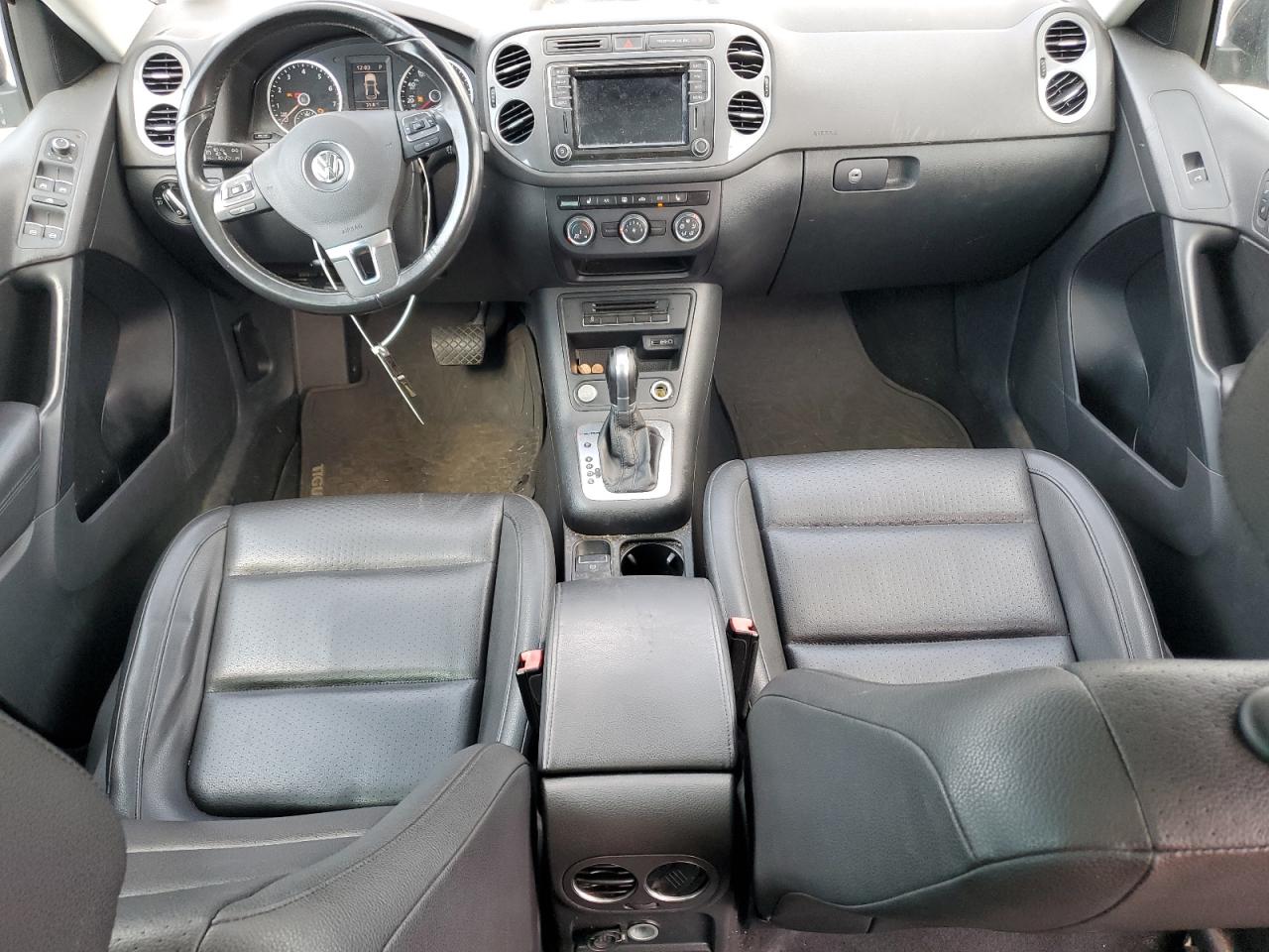 2016 Volkswagen Tiguan S VIN: WVGBV7AX6GW584745 Lot: 64287415