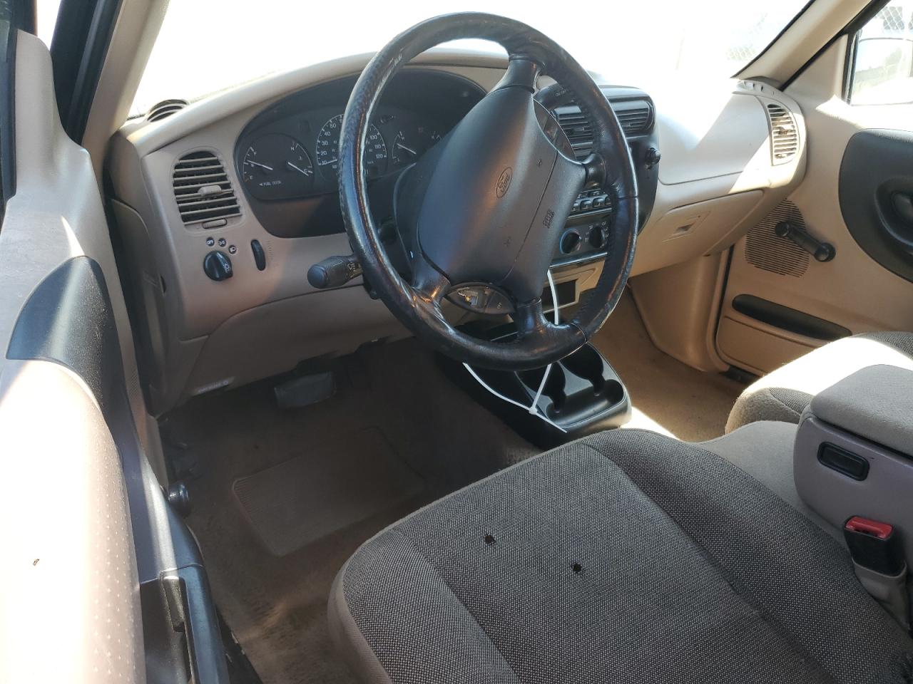 2000 Ford Ranger Super Cab VIN: 1FTYR14V1YPA84160 Lot: 64986085