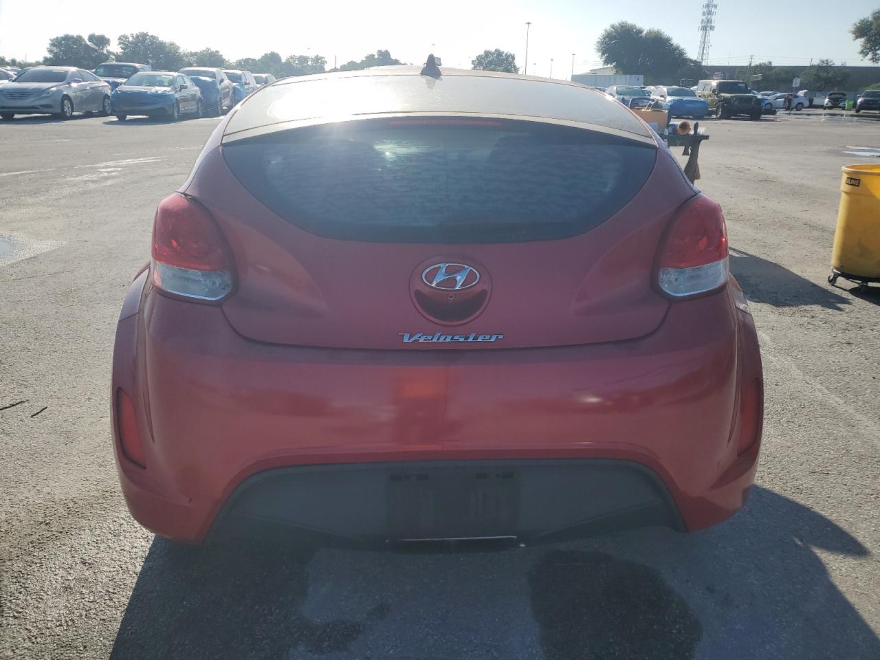 2015 Hyundai Veloster VIN: KMHTC6AD2FU244819 Lot: 65267665