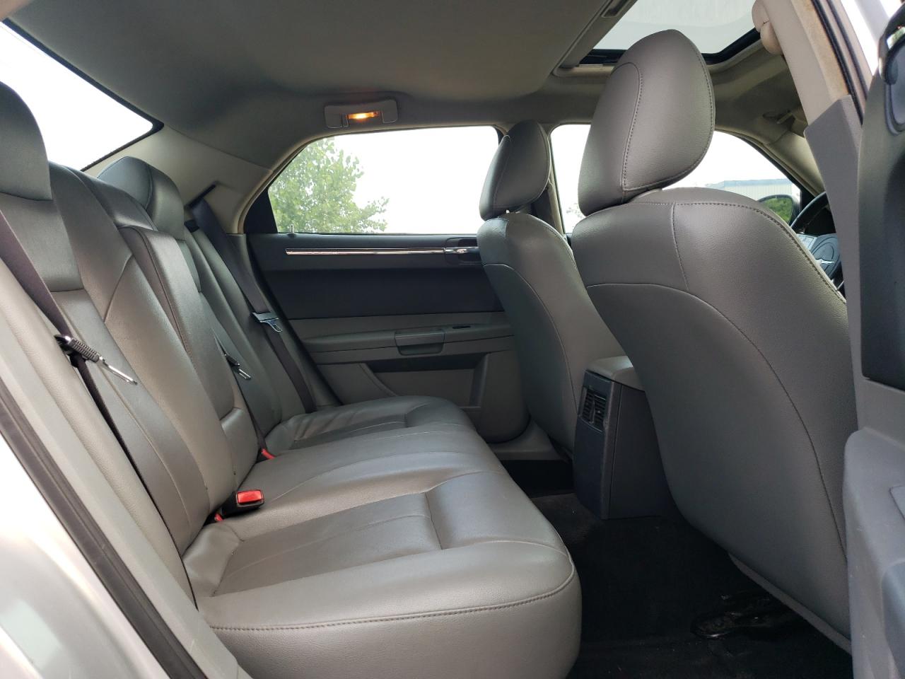 2005 Chrysler 300 Touring VIN: 2C3JA53G65H534294 Lot: 64620725