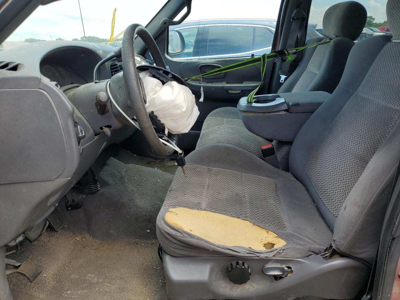 2002 Ford F150 Supercrew VIN: 1FTRW08632KB93797 Lot: 93324285