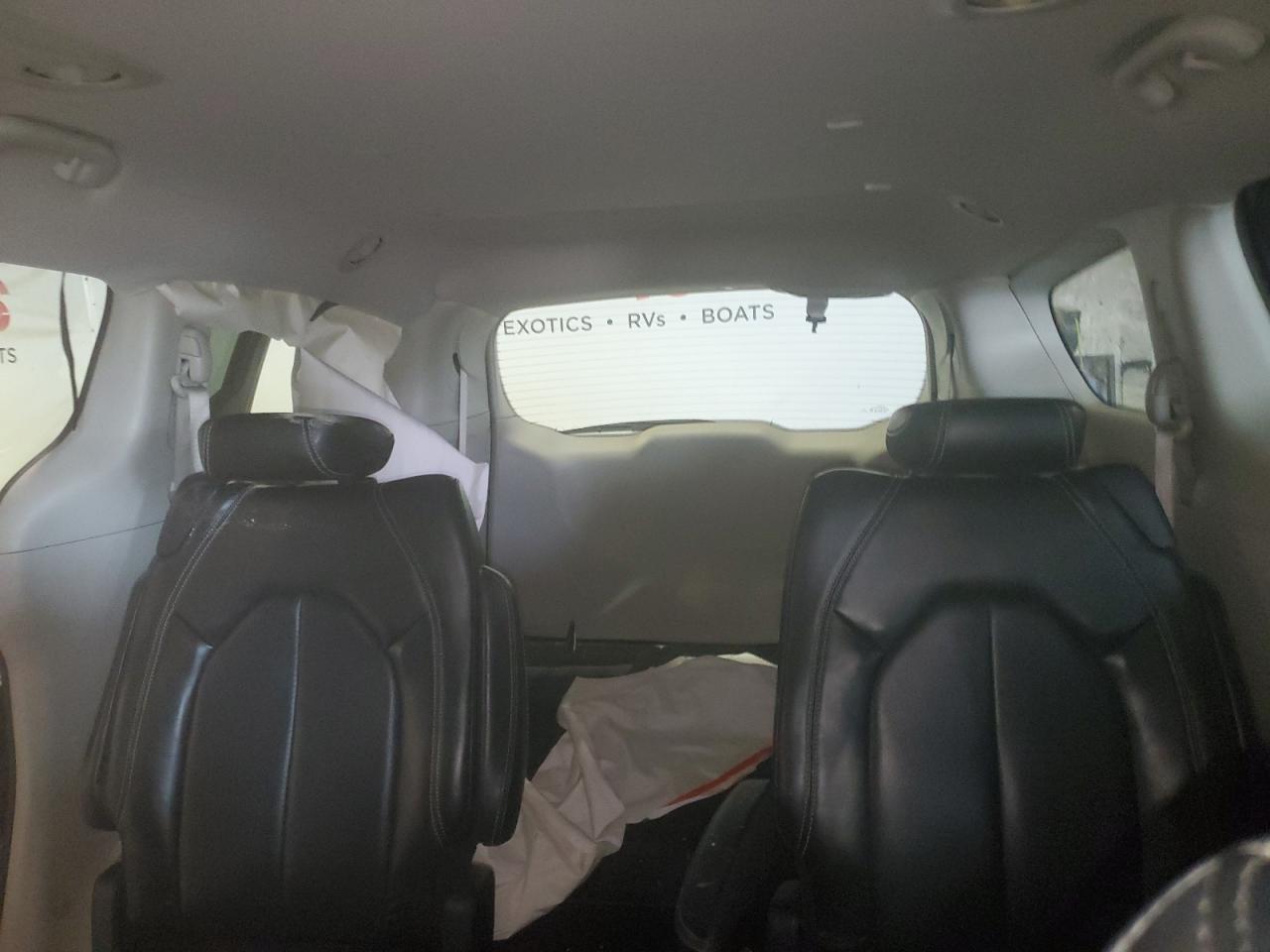 2020 Chrysler Voyager Lxi VIN: 2C4RC1DG4LR255210 Lot: 65284085