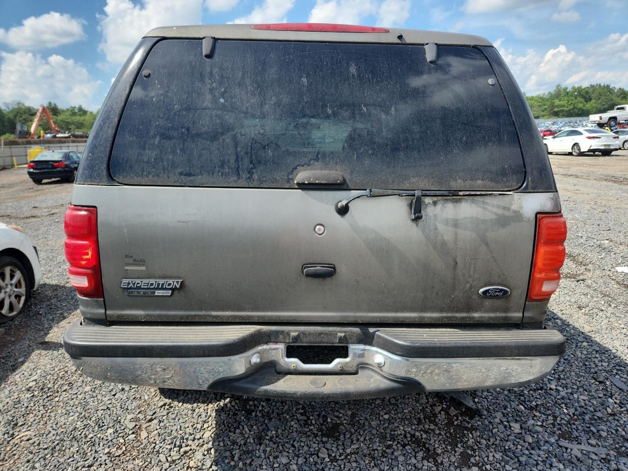 1999 Ford Expedition VIN: 1FMRU1866XLB48278 Lot: 63070135