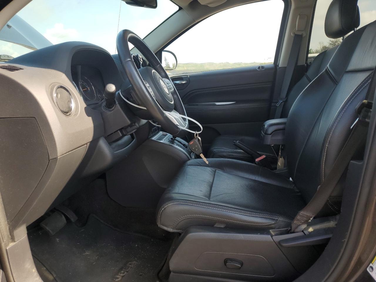 2016 Jeep Compass Latitude VIN: 1C4NJDEB9GD558260 Lot: 64903345