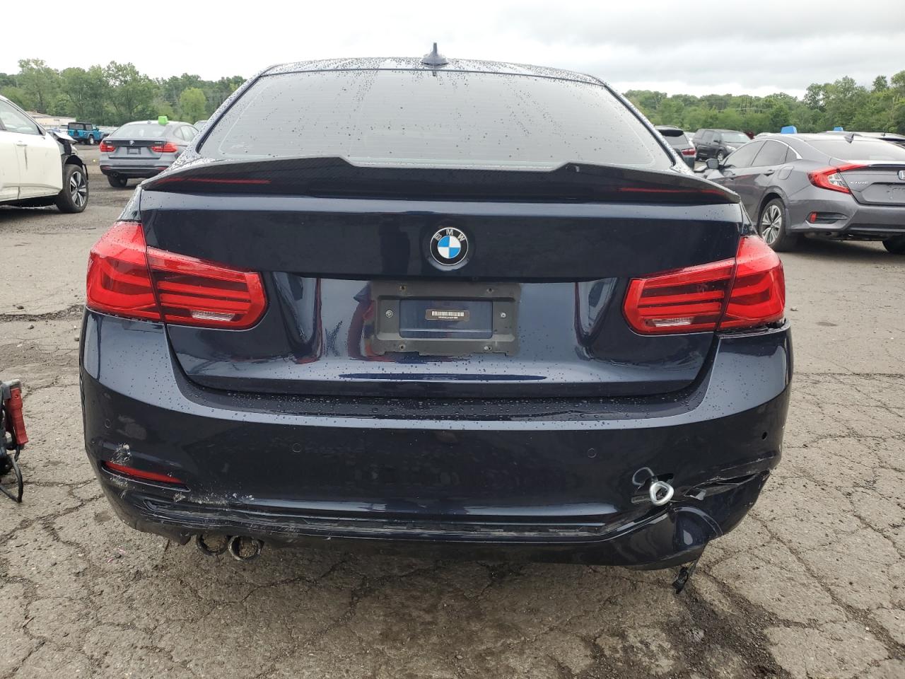 2017 BMW 330 Xi VIN: WBA8D9C33HA011952 Lot: 63938305