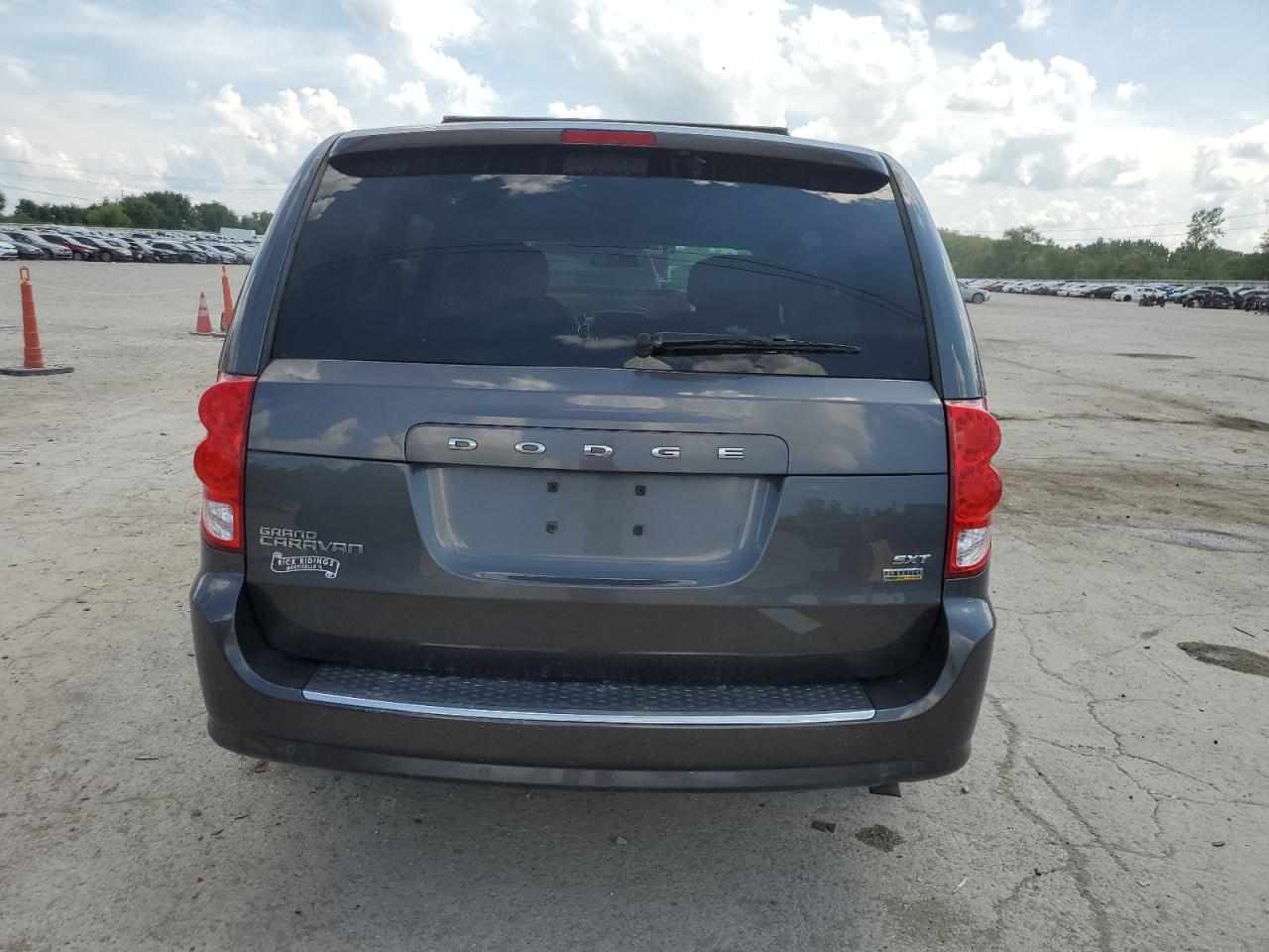 2016 Dodge Grand Caravan Sxt VIN: 2C4RDGCG3GR356679 Lot: 64585965