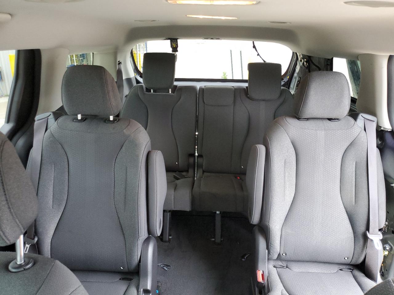 2022 Kia Carnival Lx VIN: KNDNB4H37N6131372 Lot: 63819705