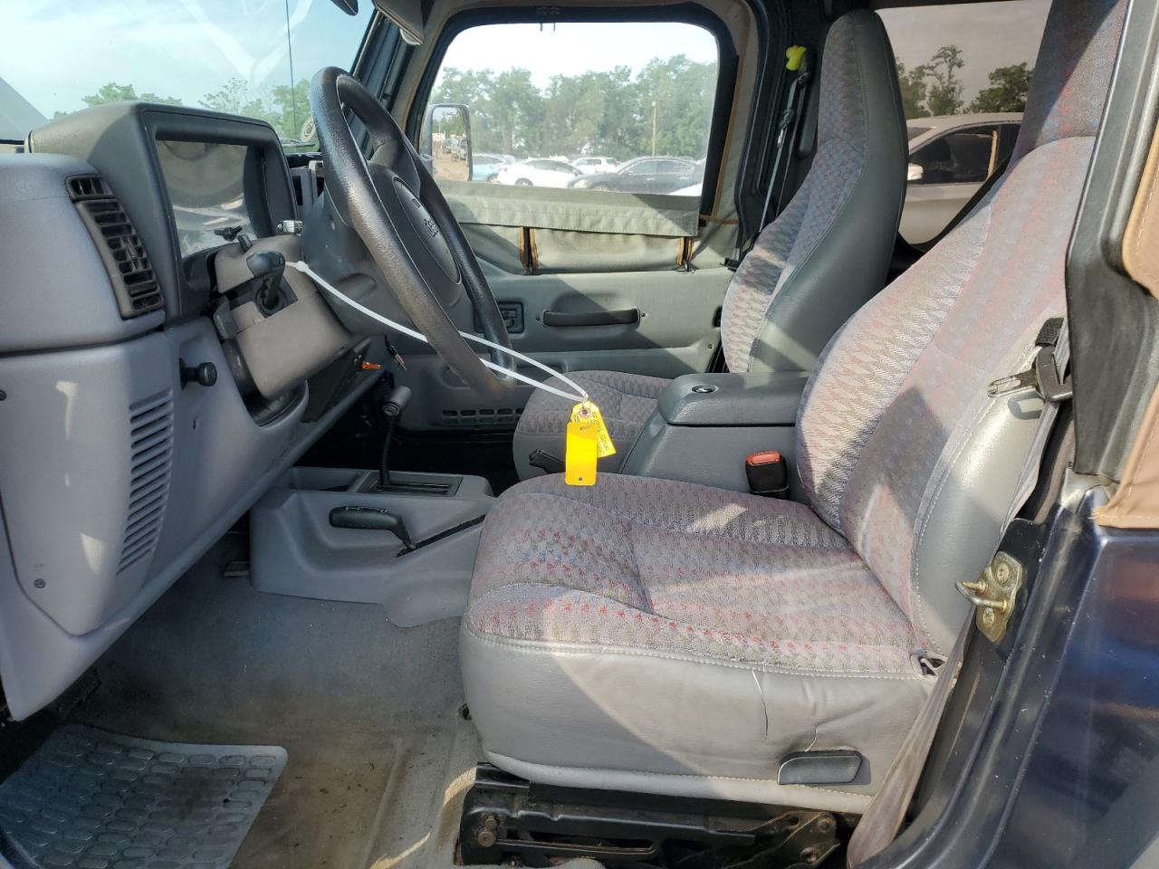 1998 Jeep Wrangler / Tj Sport VIN: 1J4FY19S8WP729743 Lot: 63082265