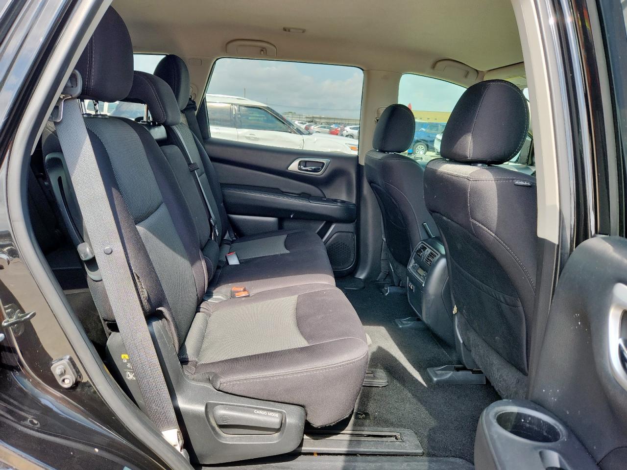 2019 Nissan Pathfinder S VIN: 5N1DR2MN4KC593092 Lot: 64718875