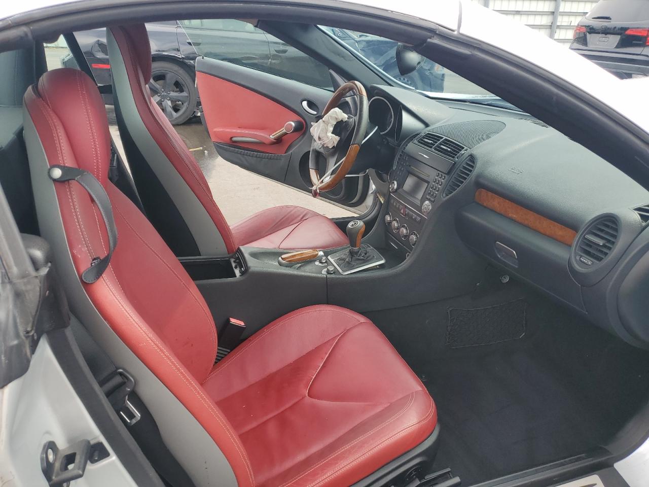 2009 Mercedes-Benz Slk 300 VIN: WDBWK54F89F192082 Lot: 63422345