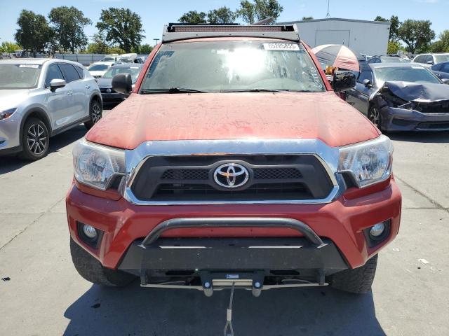  TOYOTA TACOMA 2013 Czerwony