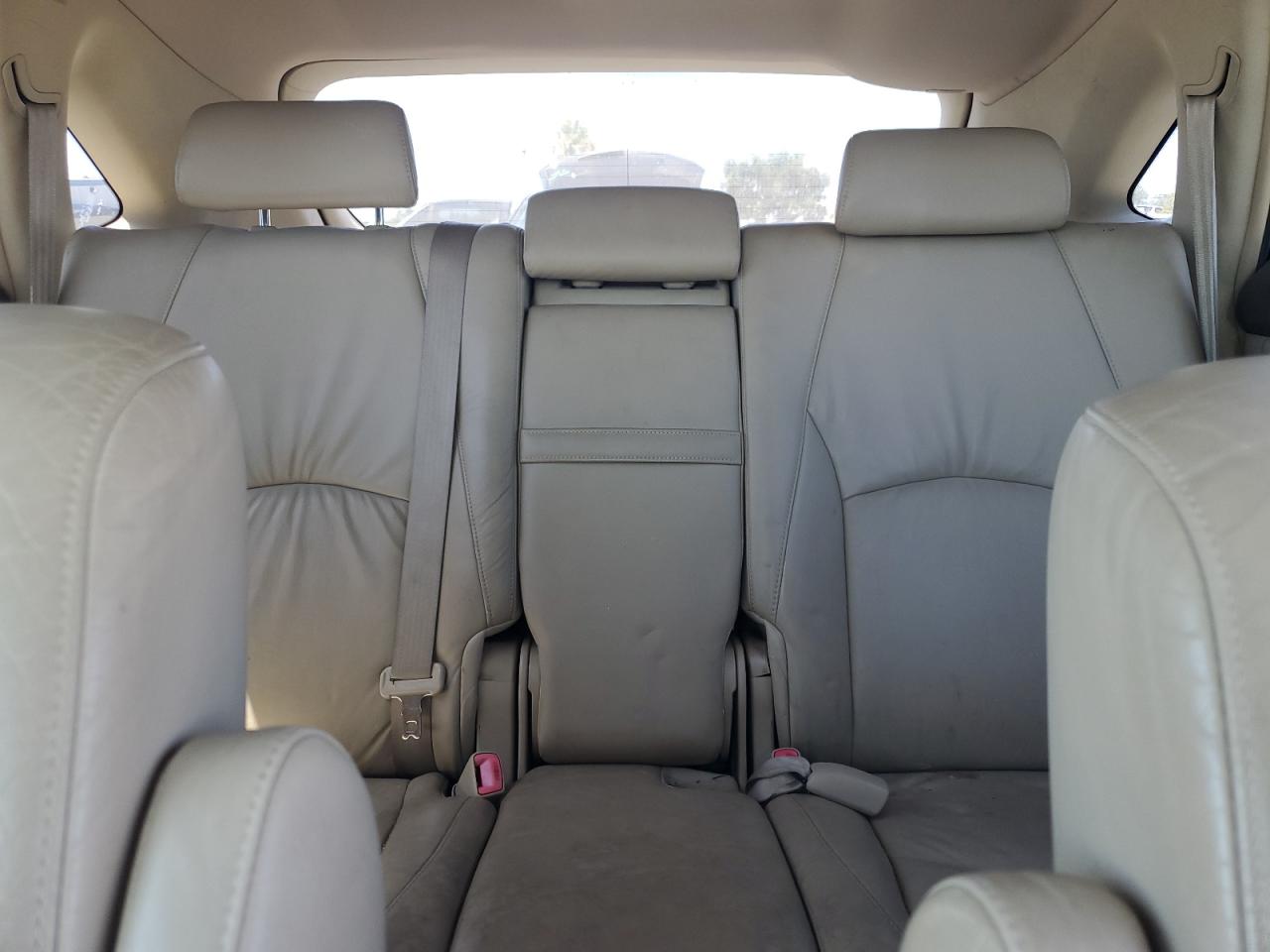 2004 Lexus Rx 330 VIN: JTJGA31U540028152 Lot: 64110295
