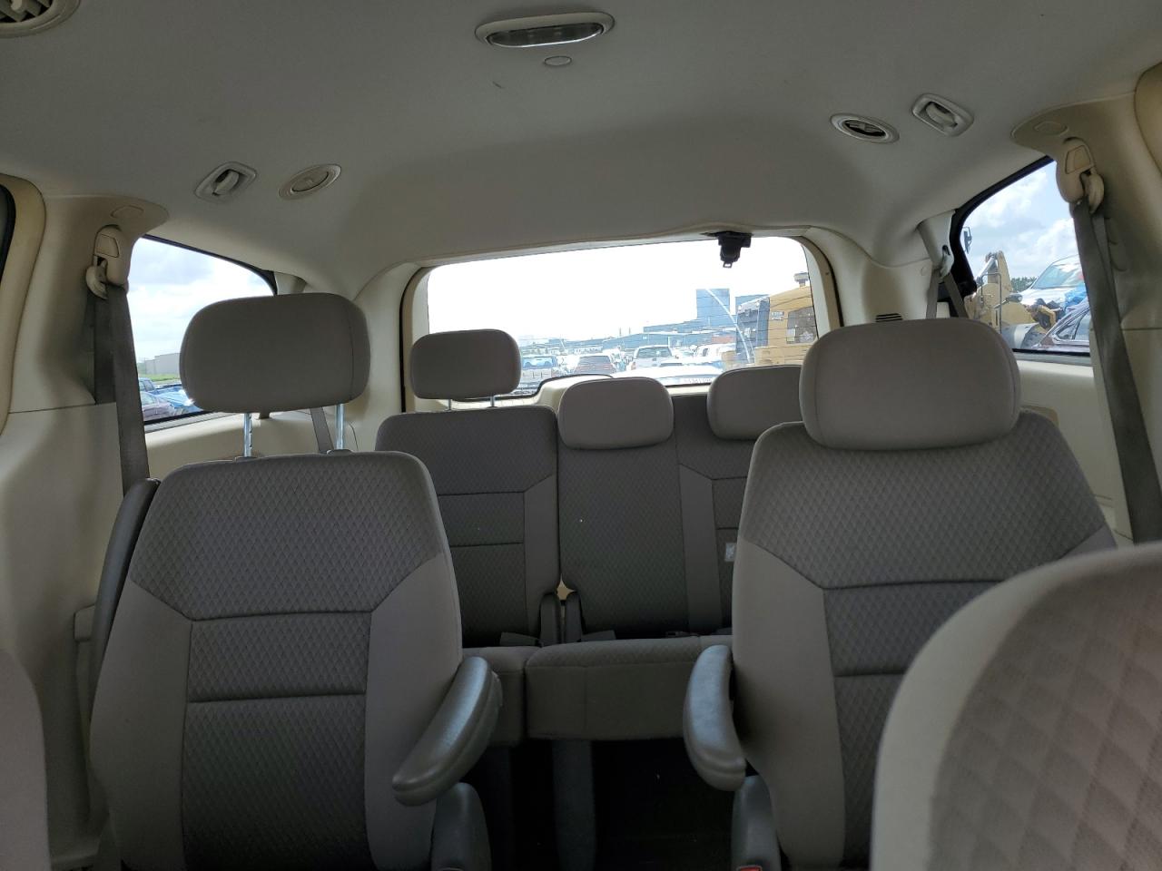 2009 Chrysler Town & Country Lx VIN: 2A8HR44E19R624097 Lot: 64850555
