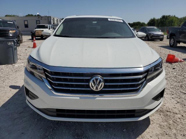  VOLKSWAGEN PASSAT 2021 Белы