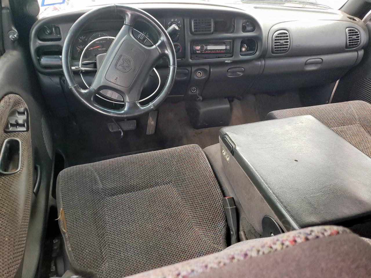 2002 Dodge Ram 2500 VIN: 3B7KC23602M281132 Lot: 64292055