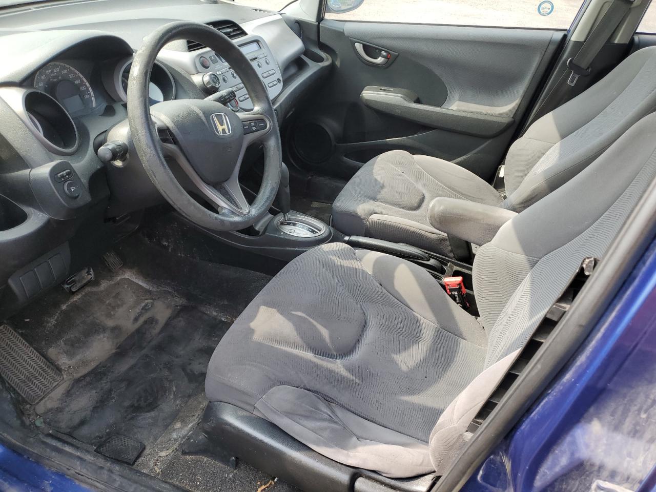 2010 Honda Fit Lx VIN: JHMGE8H58AC803037 Lot: 64092015