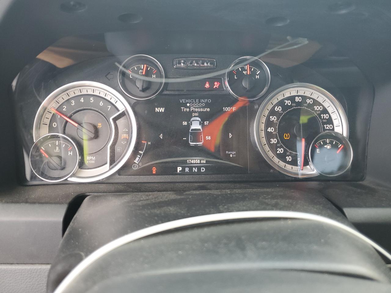 1c6rr7gt5hs818918 1C6RR7GT5HS818918 2017 Ram 1500 Slt