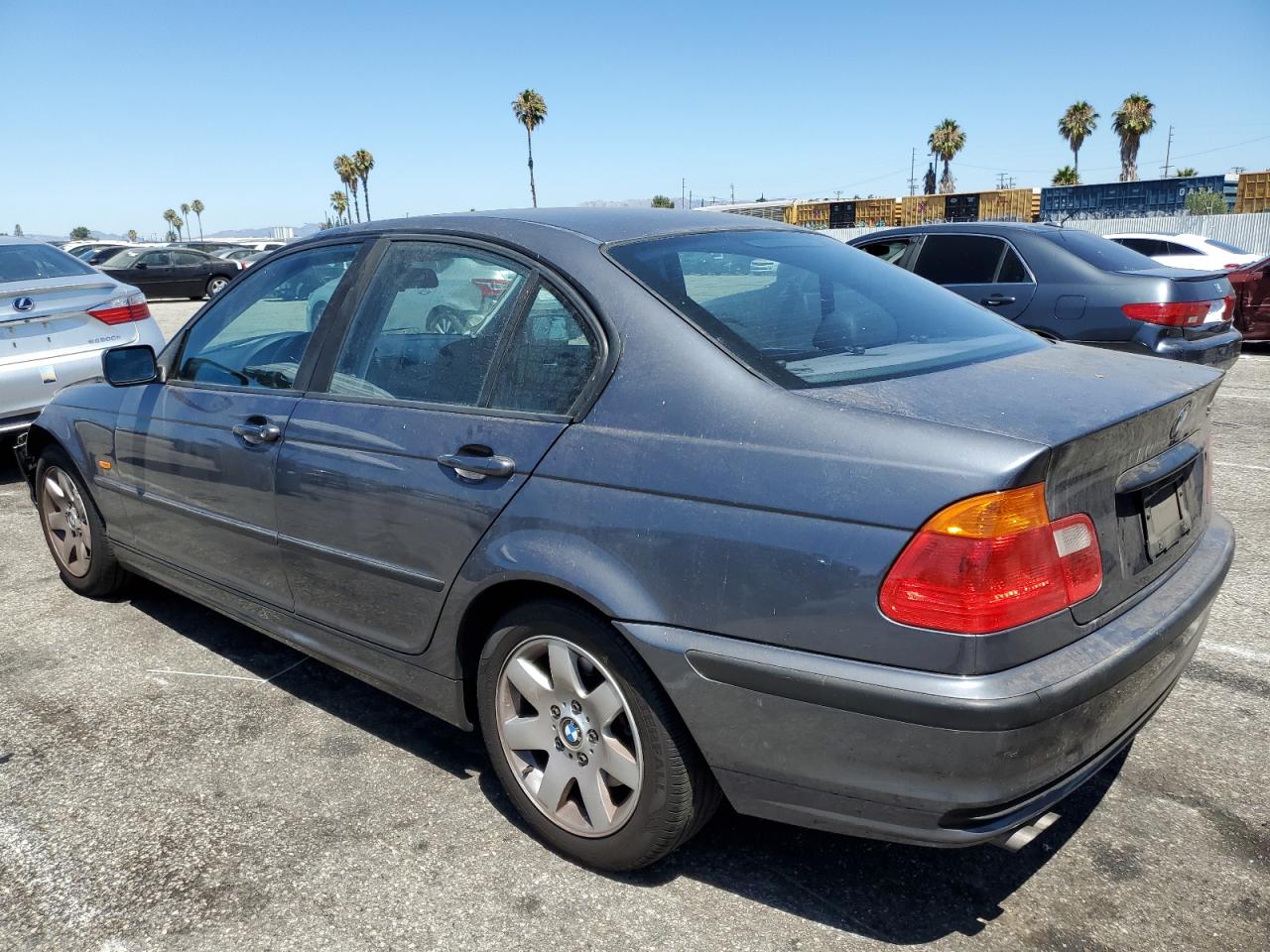 2001 BMW 325 I VIN: WBAAN374X1NJ12242 Lot: 65818035