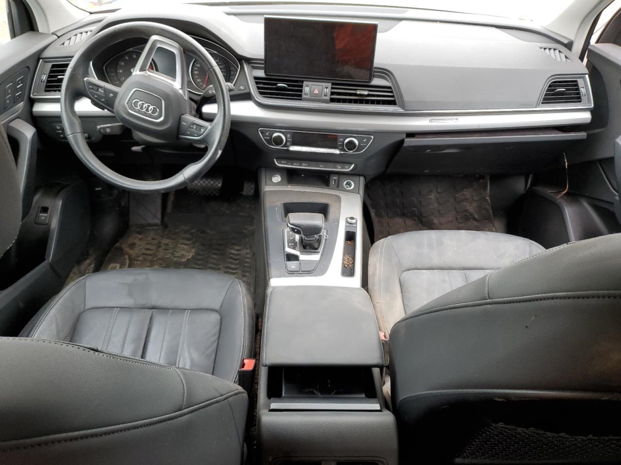 wa1aaafy2n2099012 WA1AAAFY2N2099012 2022 Audi Q5 Komfort 45