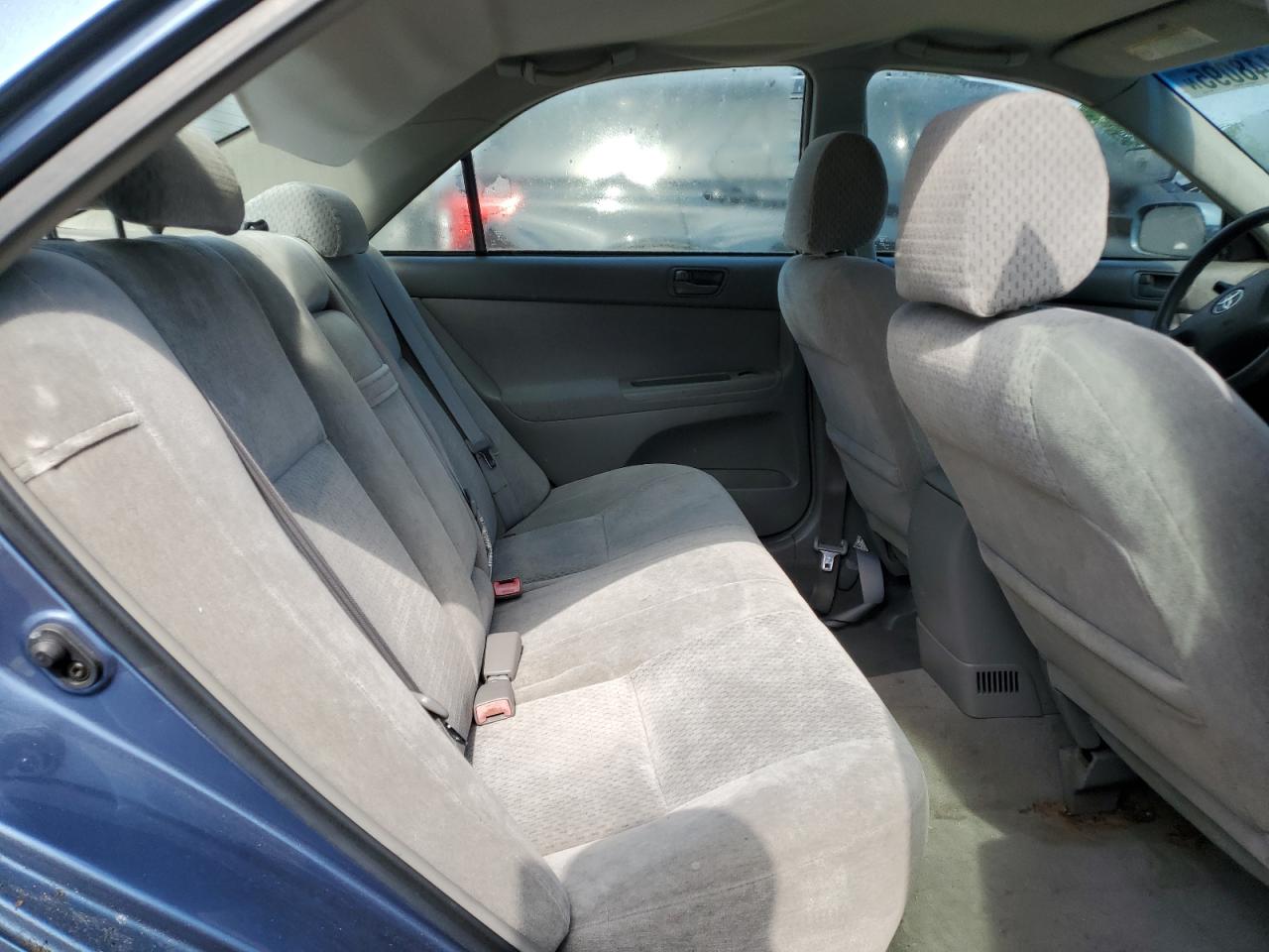 2003 Toyota Camry Le VIN: 4T1BE32KX3U736706 Lot: 64448095