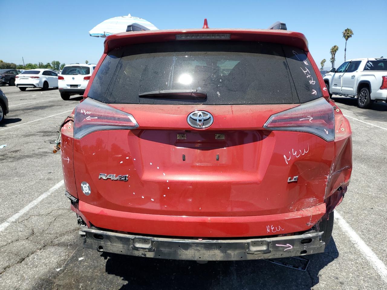 2017 Toyota Rav4 Le VIN: JTMZFREVXHJ116584 Lot: 63834065