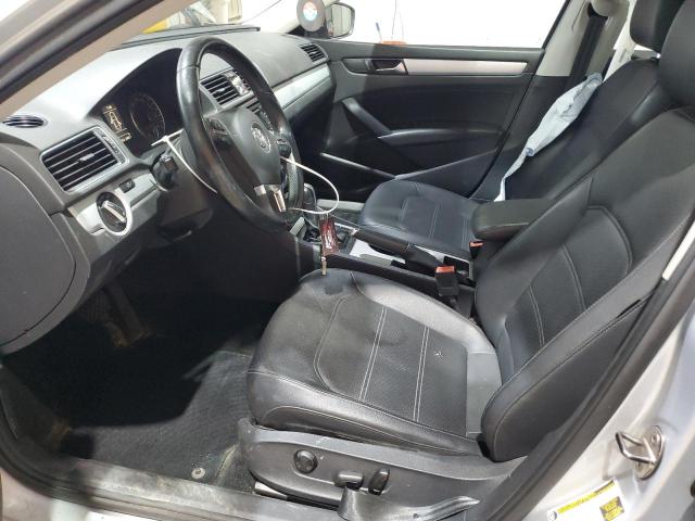  VOLKSWAGEN PASSAT 2013 Silver