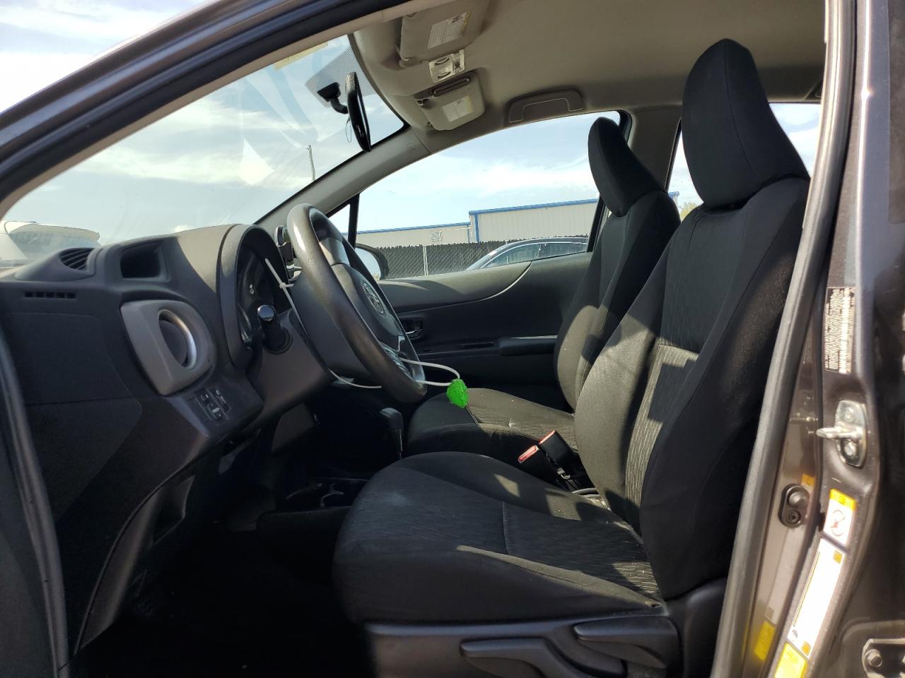 2014 Toyota Yaris VIN: VNKKTUD38EA005967 Lot: 63866595