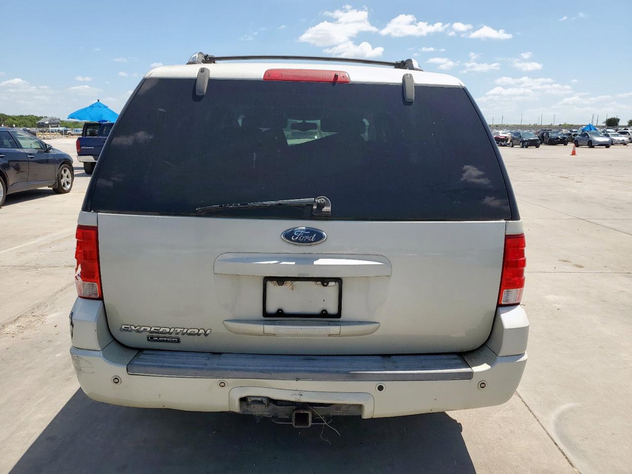 2005 Ford Expedition Limited VIN: 1FMFU20585LA46814 Lot: 66841965