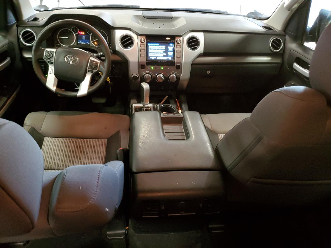 2016 Toyota Tundra Crewmax Sr5 VIN: 5TFDW5F1XGX570733 Lot: 65429845