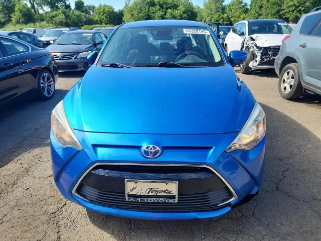  TOYOTA YARIS 2018 Granatowy