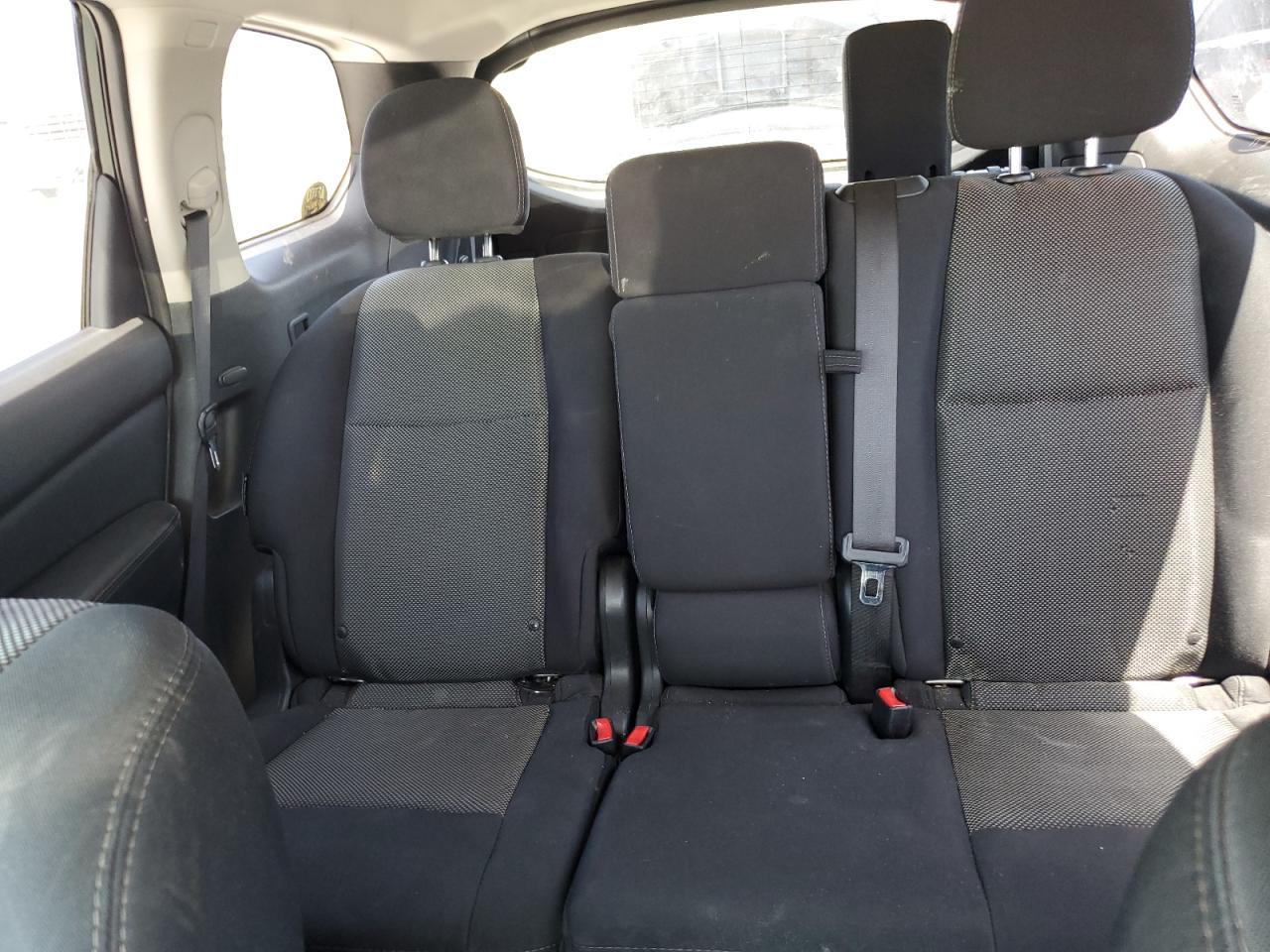 2018 Nissan Pathfinder S VIN: 5N1DR2MM3JC621714 Lot: 65651185